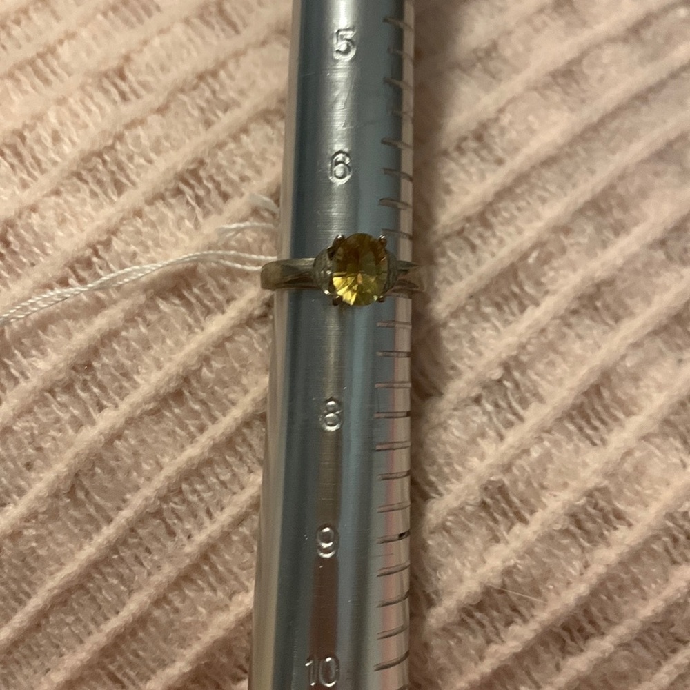 Sterling silver ring in size 7